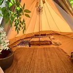 Campo de lujo Eco- Regenerative Bell Tent With A Pool - Near Piódão Sorgacosa