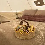 Campo de lujo Eco- Regenerative Bell Tent With A Pool - Near Piódão