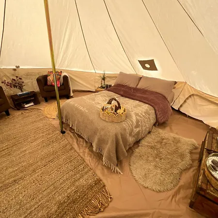 Eco- Regenerative Bell Tent With A Pool - Near Piódão Campo de lujo *
